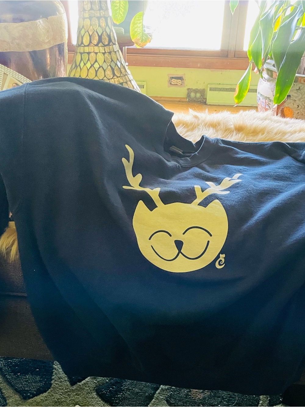Gildan Black Sweatshirt with Yellow Antler Cat Graphic